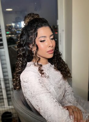 Facetune_28-12-2024-22-10-47
